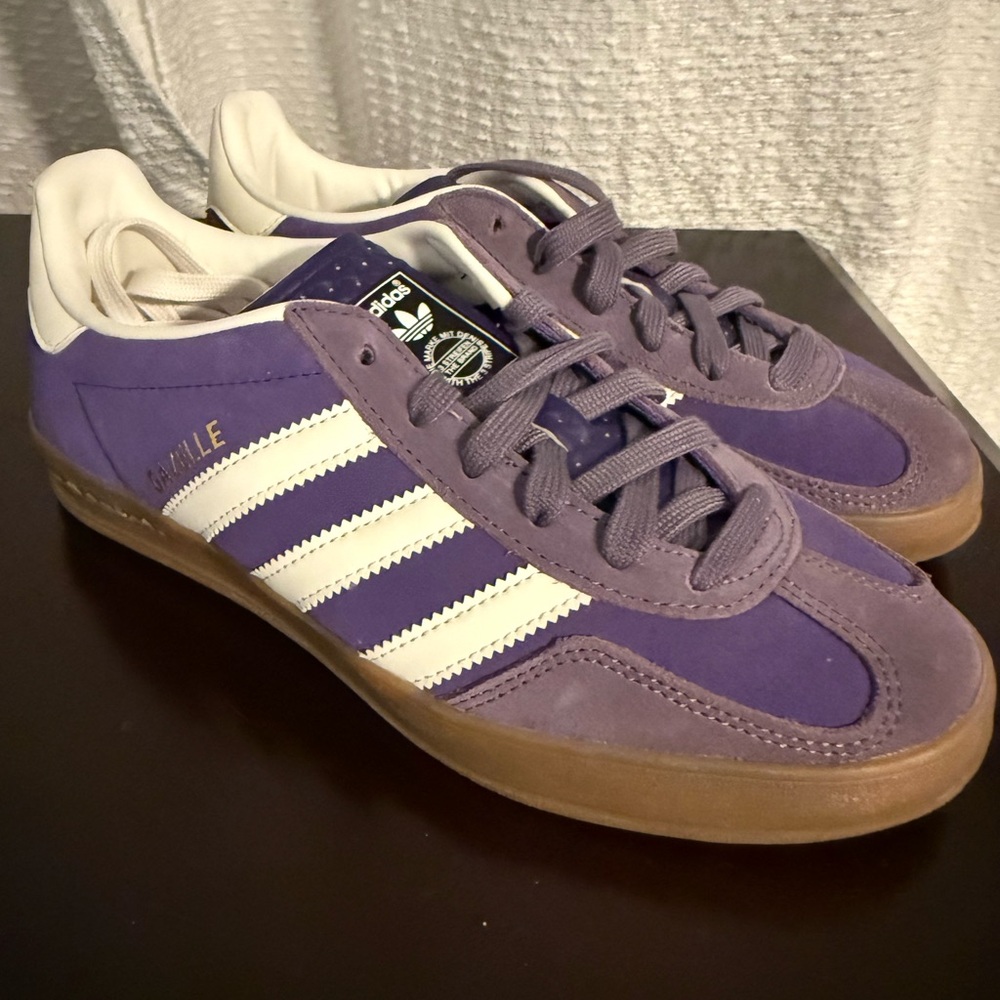 Adidas Purple and White Men's Sneakers